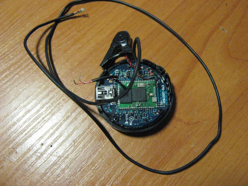 Беспроводные наушники своими руками или вторая жизнь Bluetooth гарнитуры. в фото