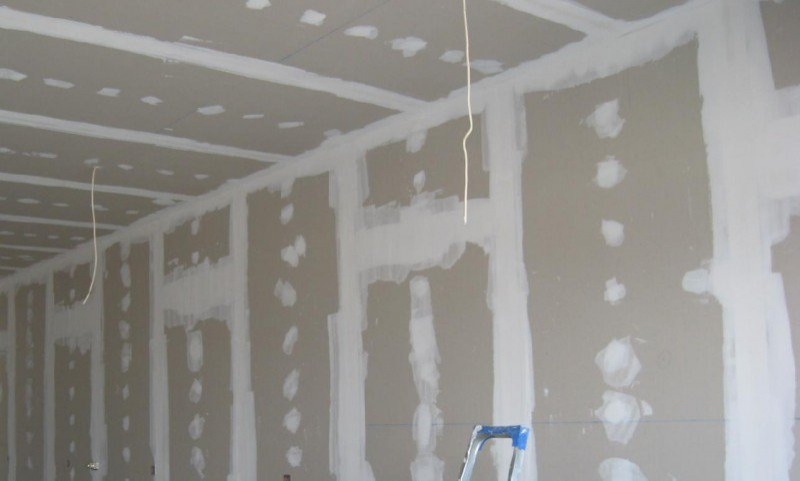 Инструкция по шпаклевке стен из гипсокартона в фото