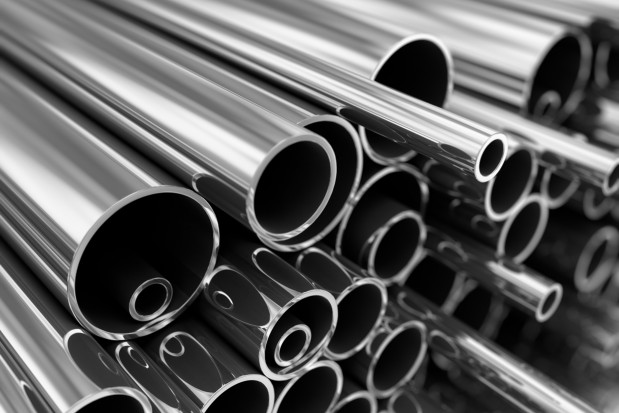 Metal-pipes-steel-industrial_web-619x413